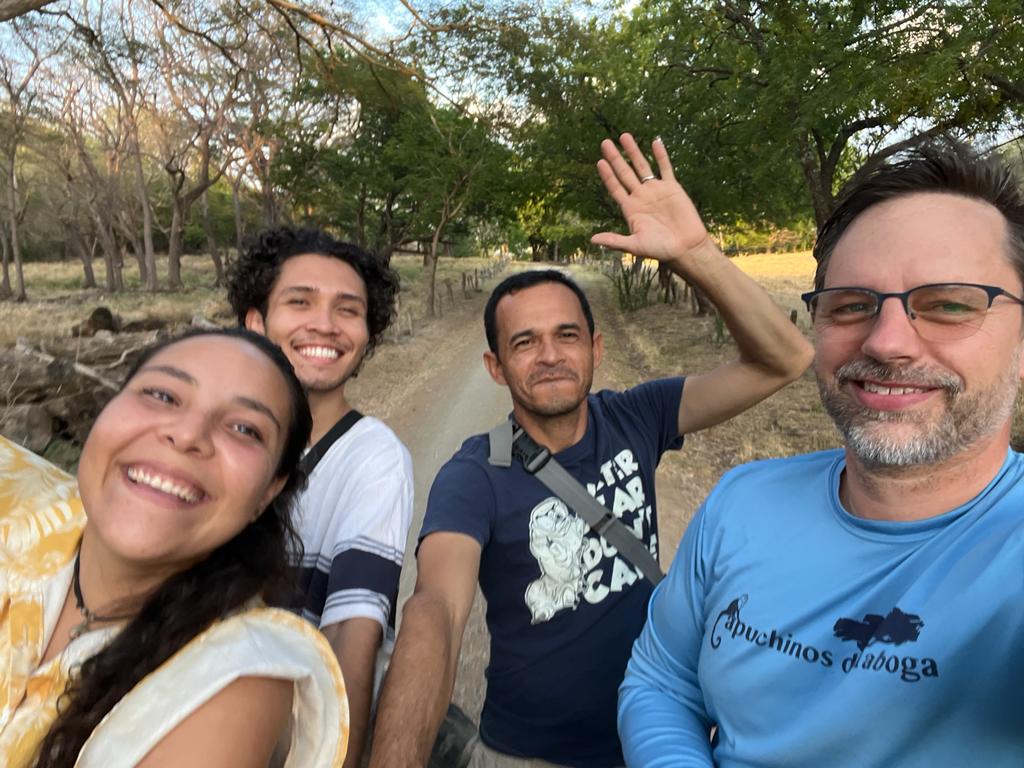 22cd2f1b-c0d9-45da-a6a9-2f644f2305b1